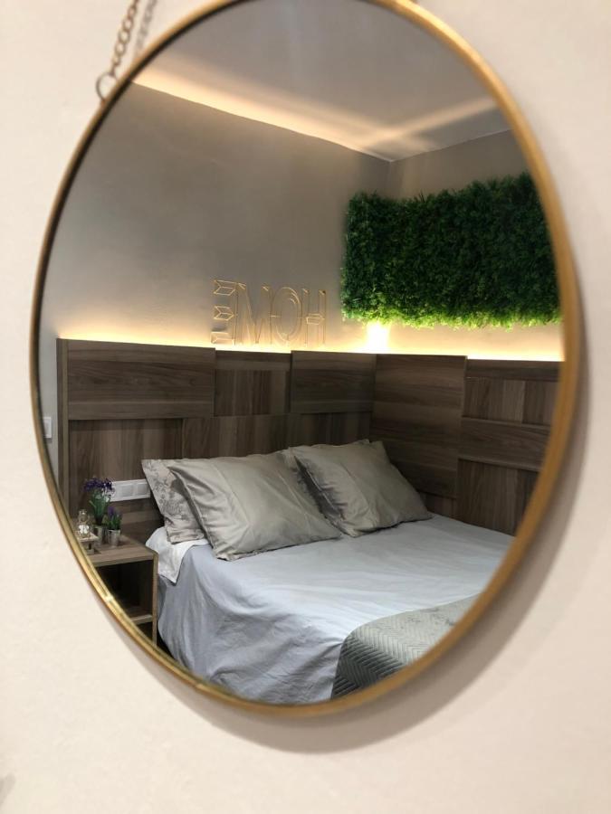 Ronda By Lixloft En El Centro Historico Y Cerca De La Plaza Mayor Salamanca Kültér fotó